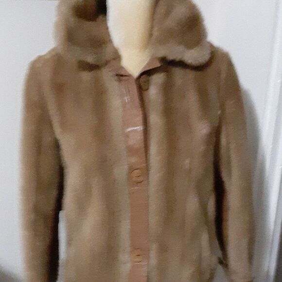 Vintage Tissavel Tocci faux fur bomber jacket size M France soft - Picture 4 of 9